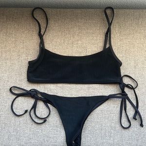 Frankie’s Black Ribbed String Bikini Bottoms